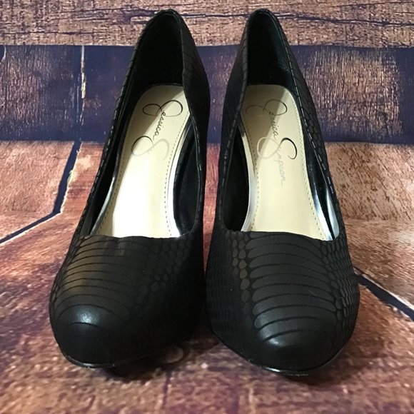Jessica Simpson Sz 6B Nelson Black Snakeskin Pumps - Picture 3 of 13